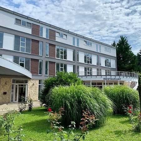 Well Hotel Harkány Εξωτερικό φωτογραφία