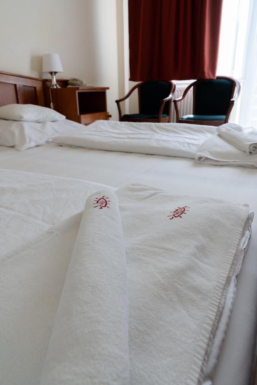 Well Hotel Harkány Εξωτερικό φωτογραφία